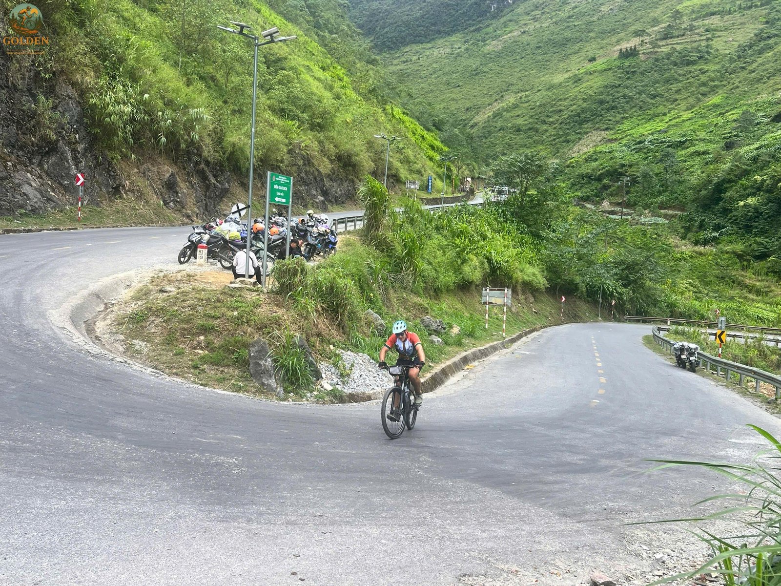 Northern Vietnam Cycling Tour: 8-Day Epic Ha Giang Loop Adventure